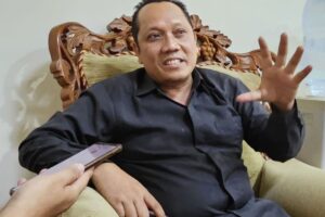 Fasum Disulap Jadi Pasar…! Wakil Ketua ll DPRD Kota Batu, Ludi Tanarto Desak Pemkot Batu Segera Relokasi dan Penertiban PKL di Alun – Alun Batu